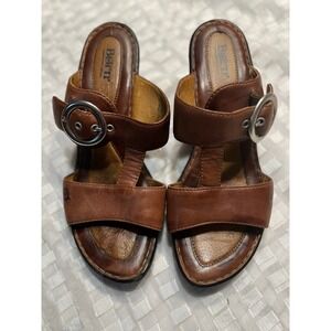 Born Women's Brown Leather Sandal Size 10